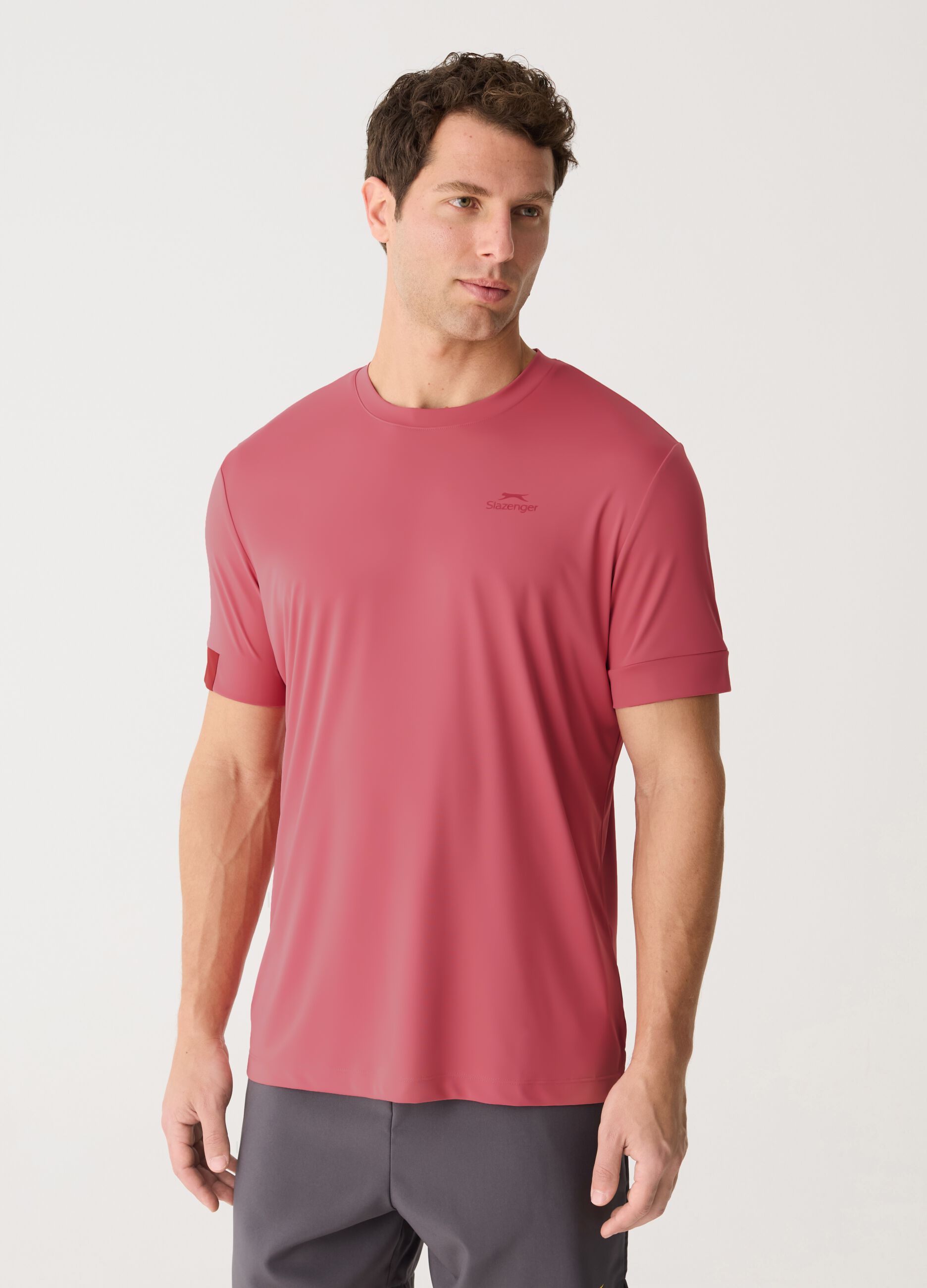 SLAZENGER T-shirt in technical fabric