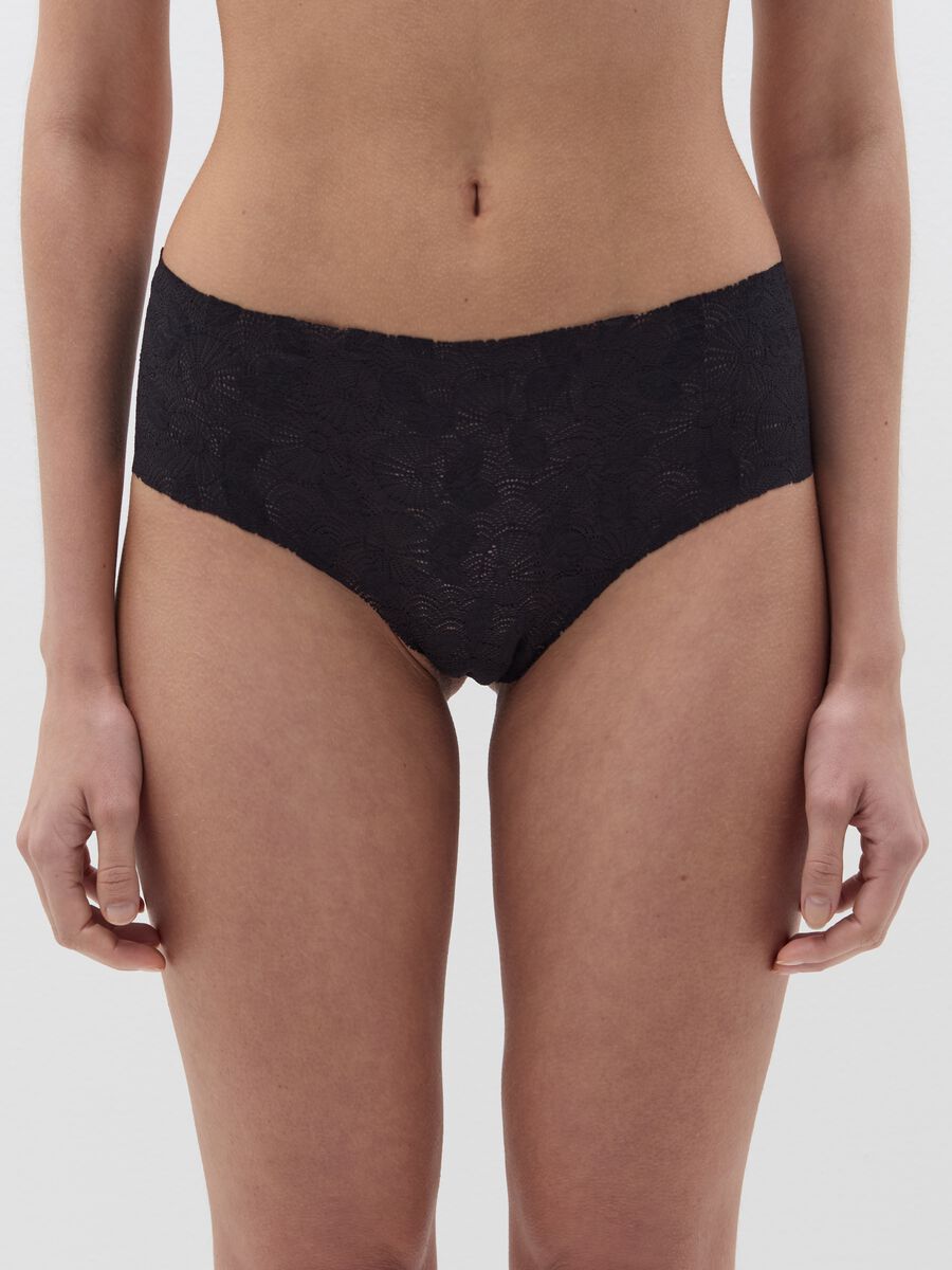French knickers in lace with geometric motif_1