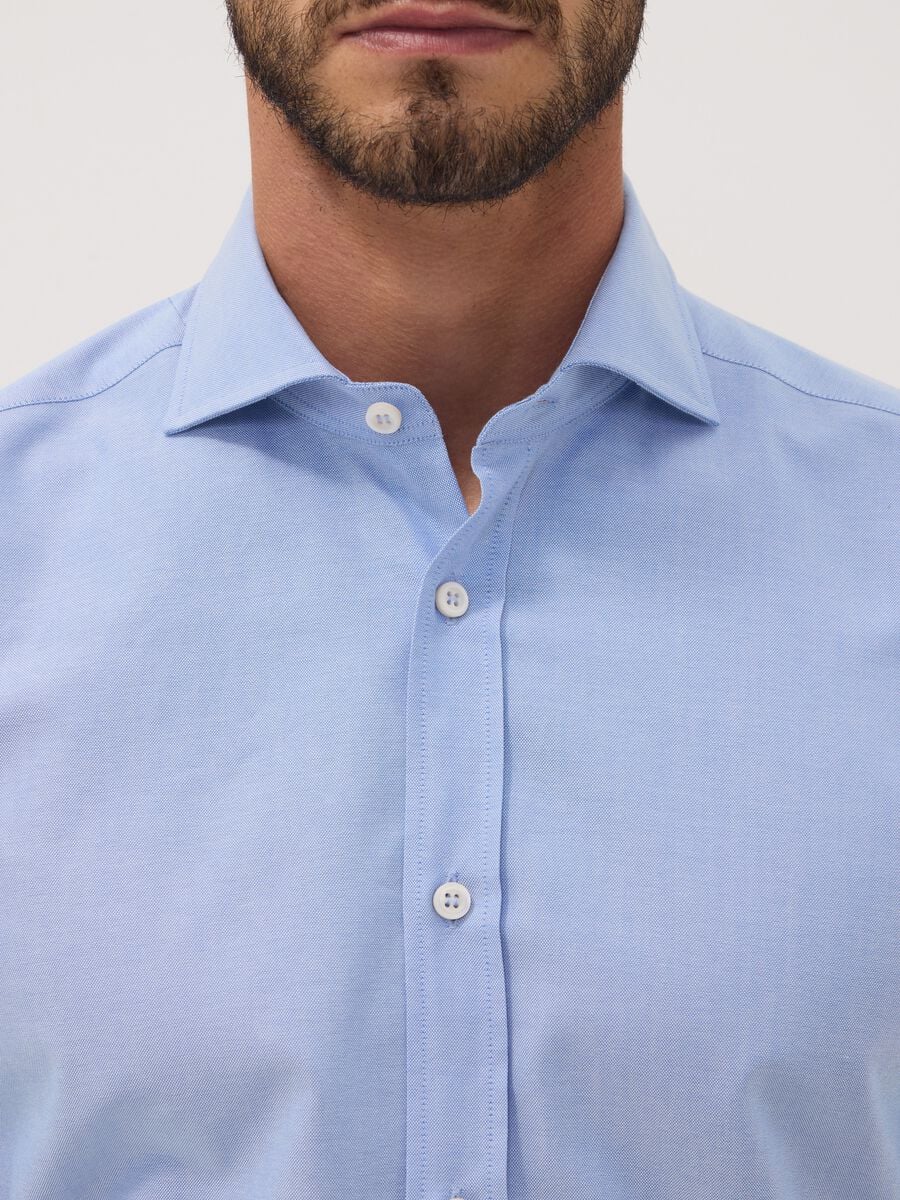 Camicia oxford azzurra in puro cotone con colletto francese slim fit_1