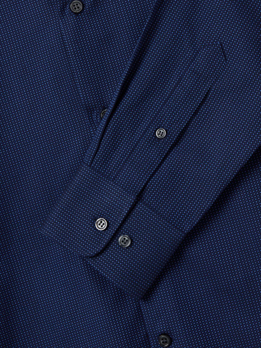 Regular-fit easy-iron shirt with micro pattern_5