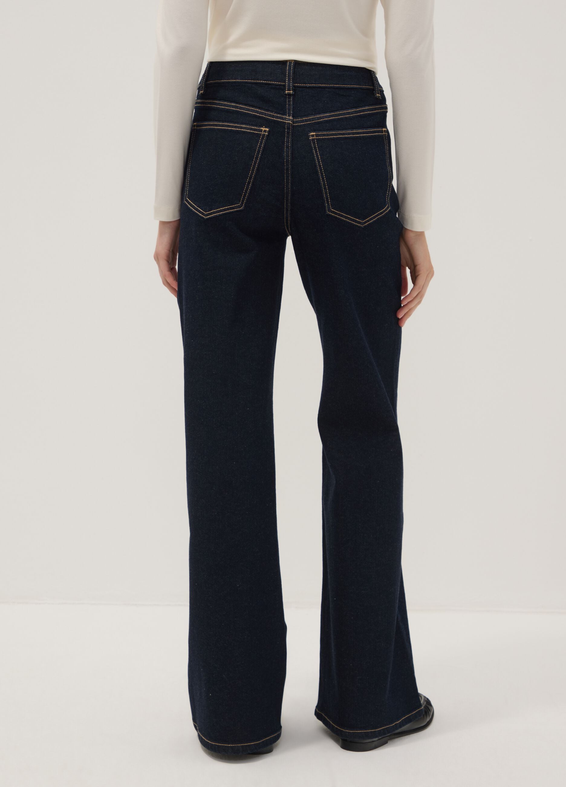 Blue wide-leg jeans in stretch cotton