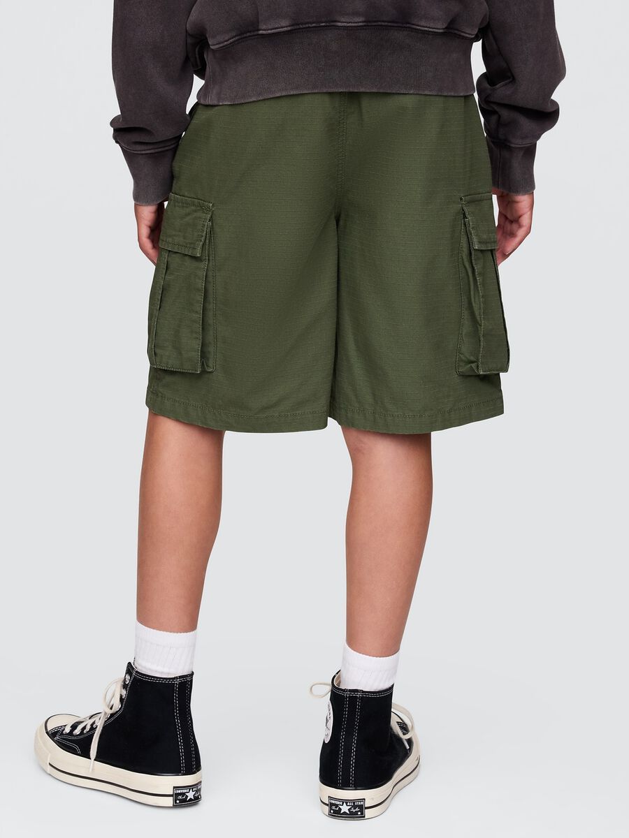 Green cargo shorts_2