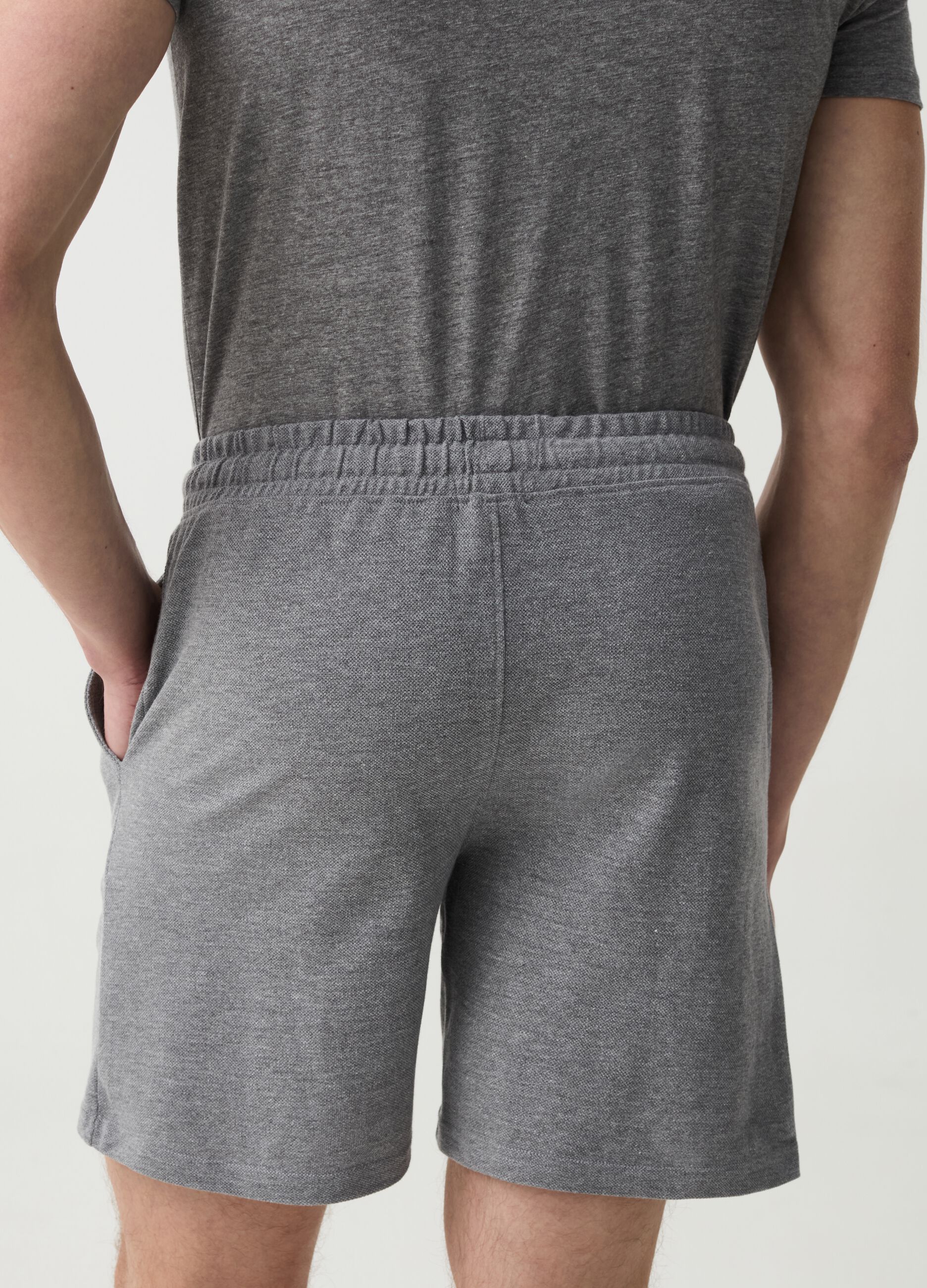 Pyjama shorts with drawstring