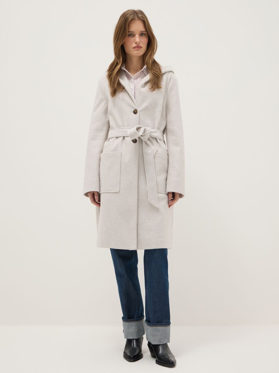 Regular fit beige single-breasted coat with belt_0