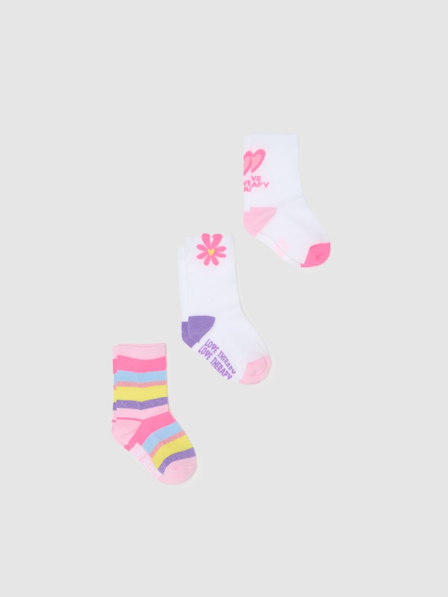 Three-pack stretch mid-length socks with stripes and flowers_0