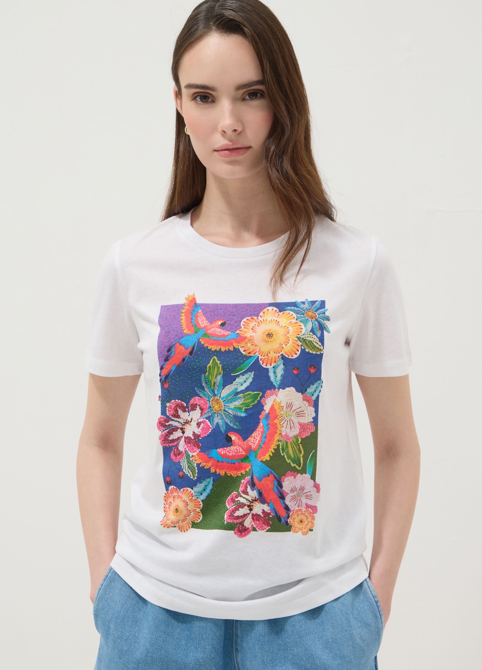 White pure cotton T-shirt with floral print