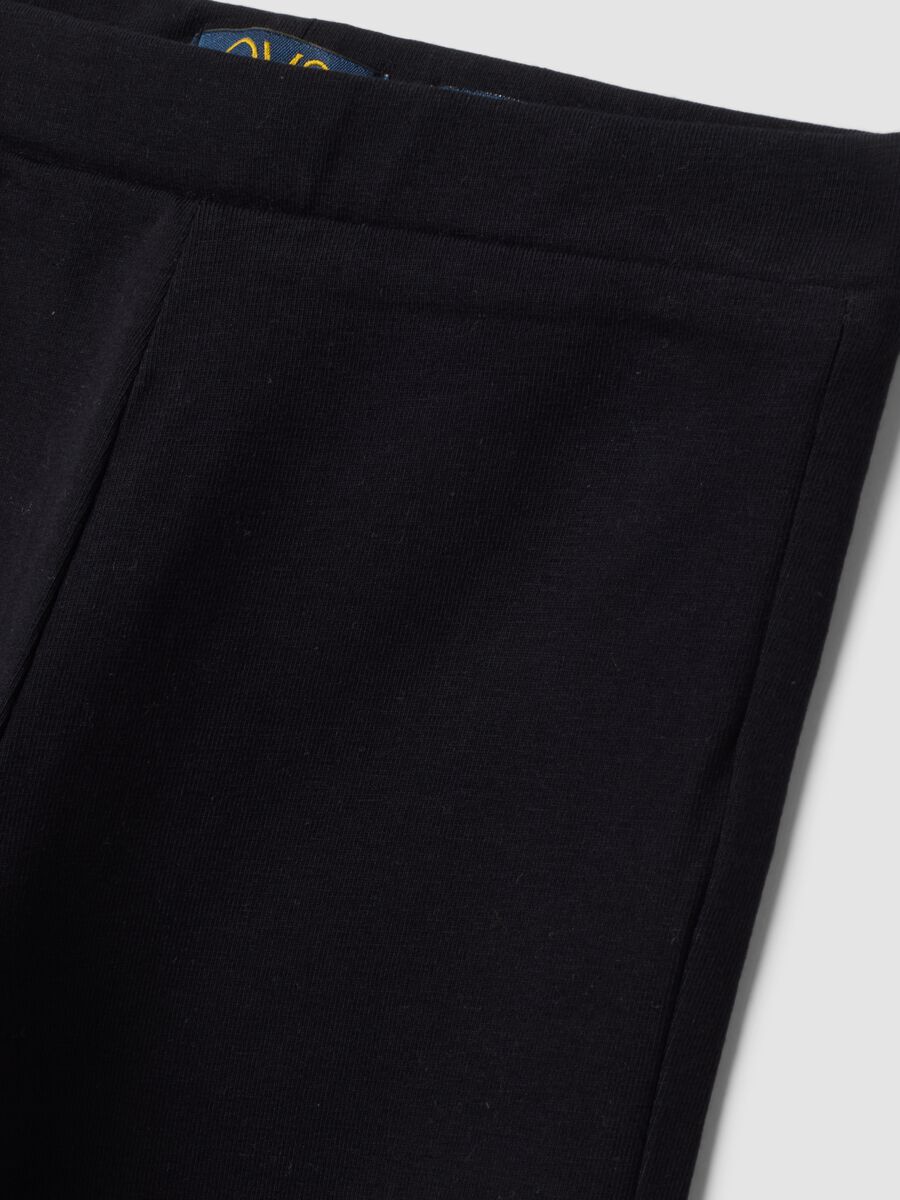 Leggings neri in cotone elasticizzato flare fit per bambina_2