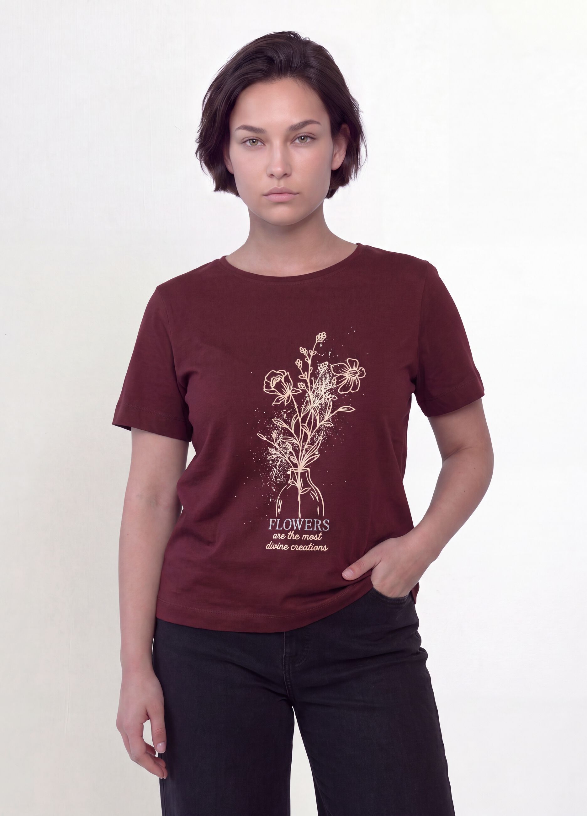Red pure cotton T-shirt with floral print, regular fit
