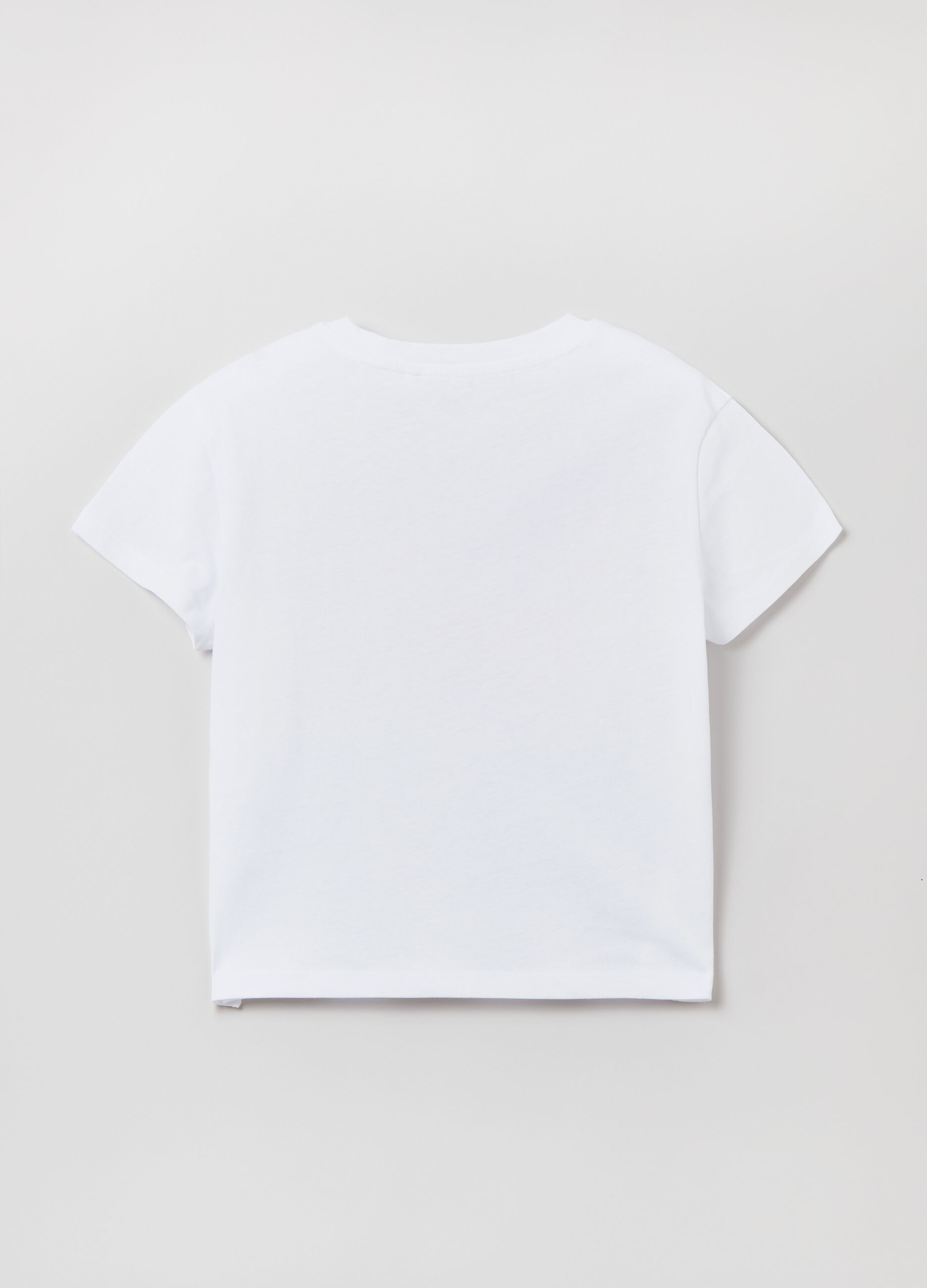 T-shirt with round neck and printed lettering