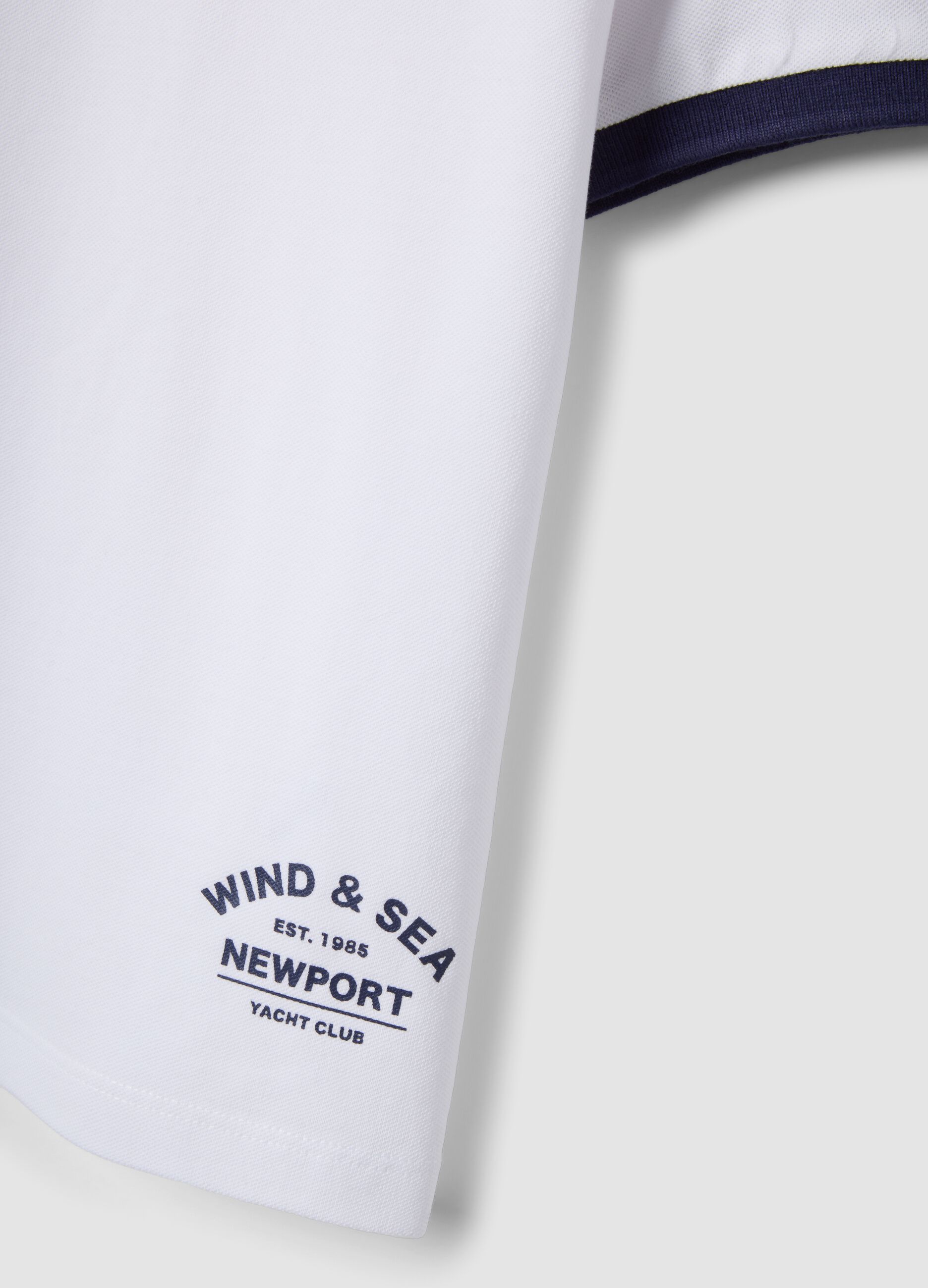 T-shirt bianca in puro cotone organico da bambino con stampa