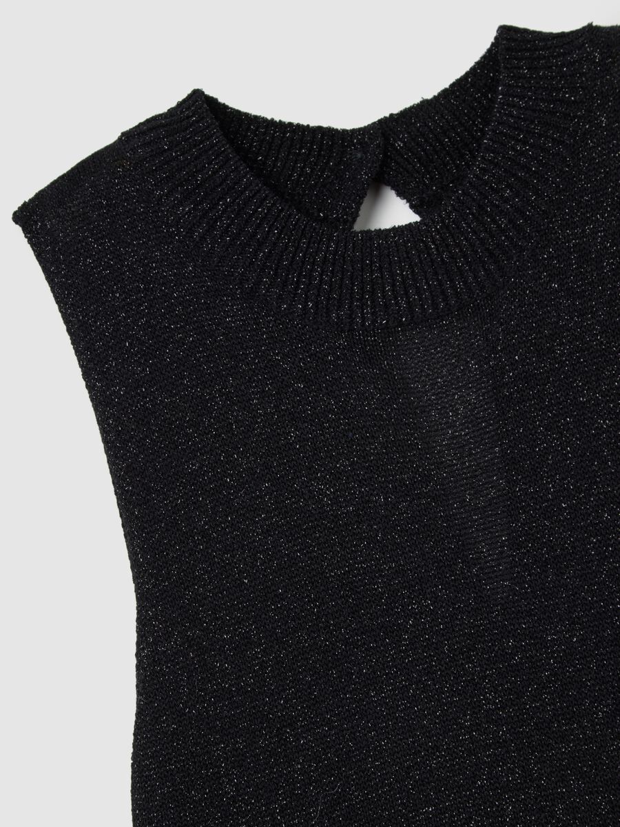 Abito lungo nero senza maniche vestibilità fitted_5