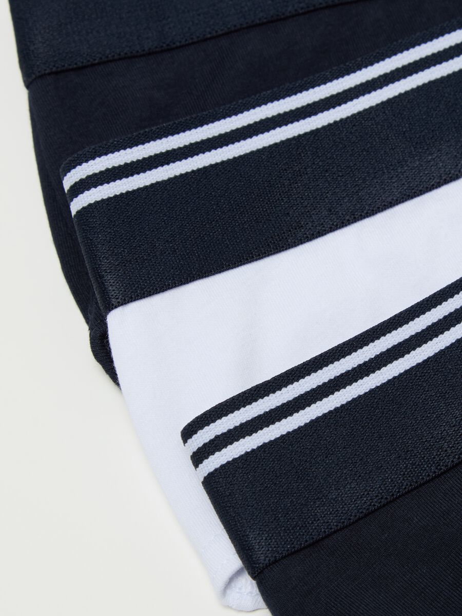 Three-pack briefs in stretch cotton with striped detail_5