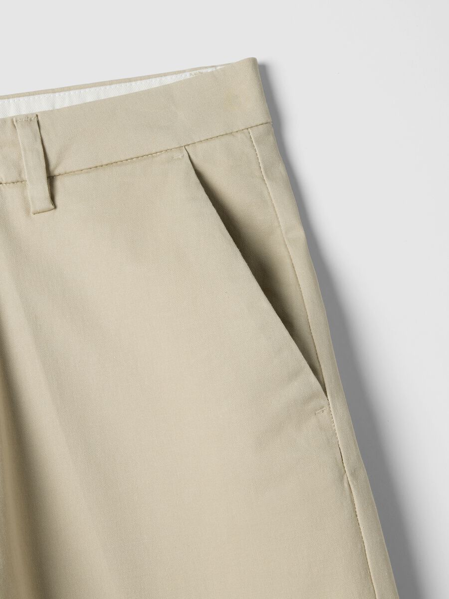 Pantaloni chino beige in cotone elasticizzato slim fit_5