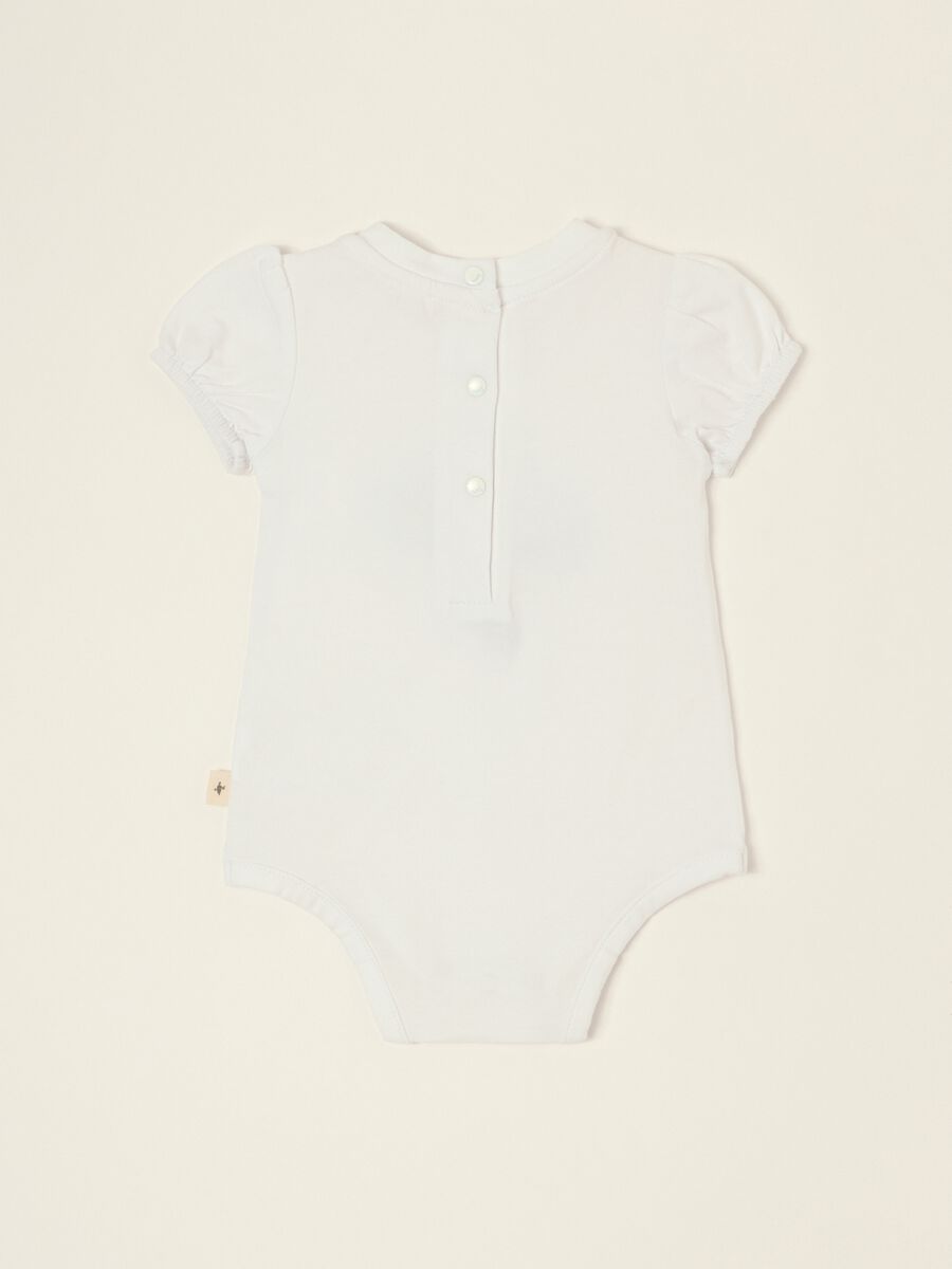 White baby girl bodysuit with floral details in stretch cotton_2