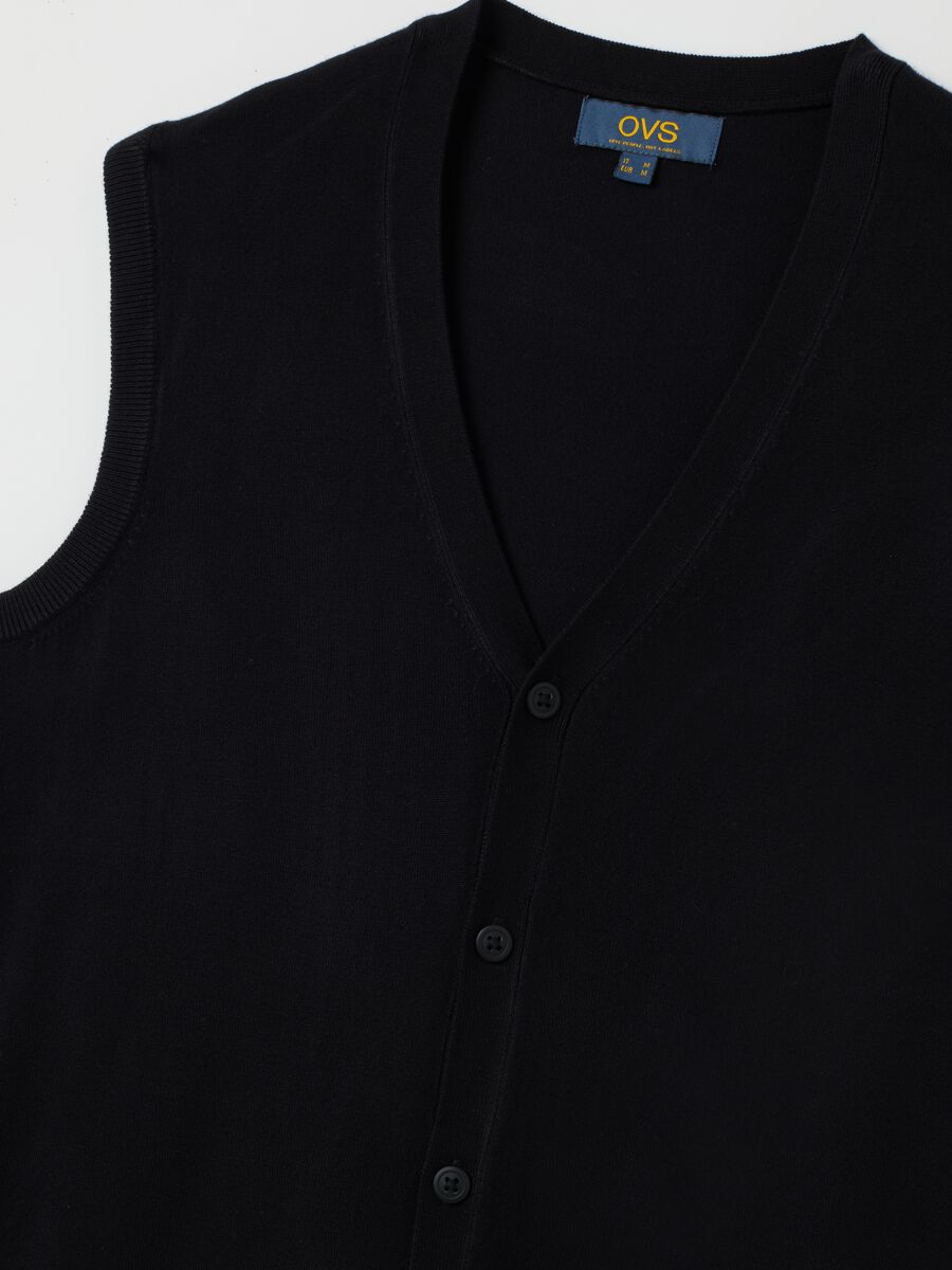 Black knitted waistcoat regular fit_1