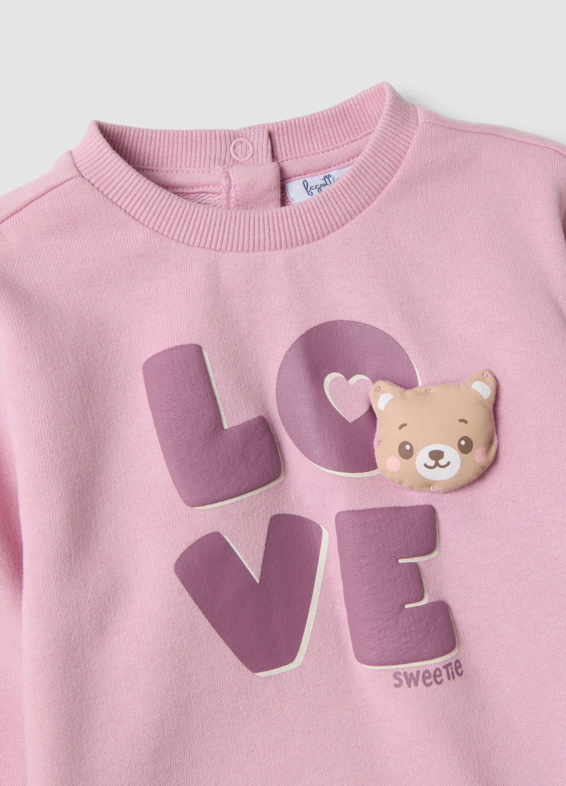 Pink pure cotton jogging set with "Love" slogan, oversized fit