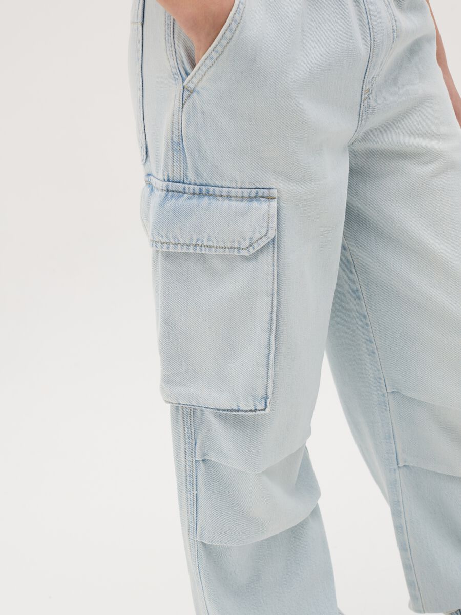 Parachute joggers in denim_2