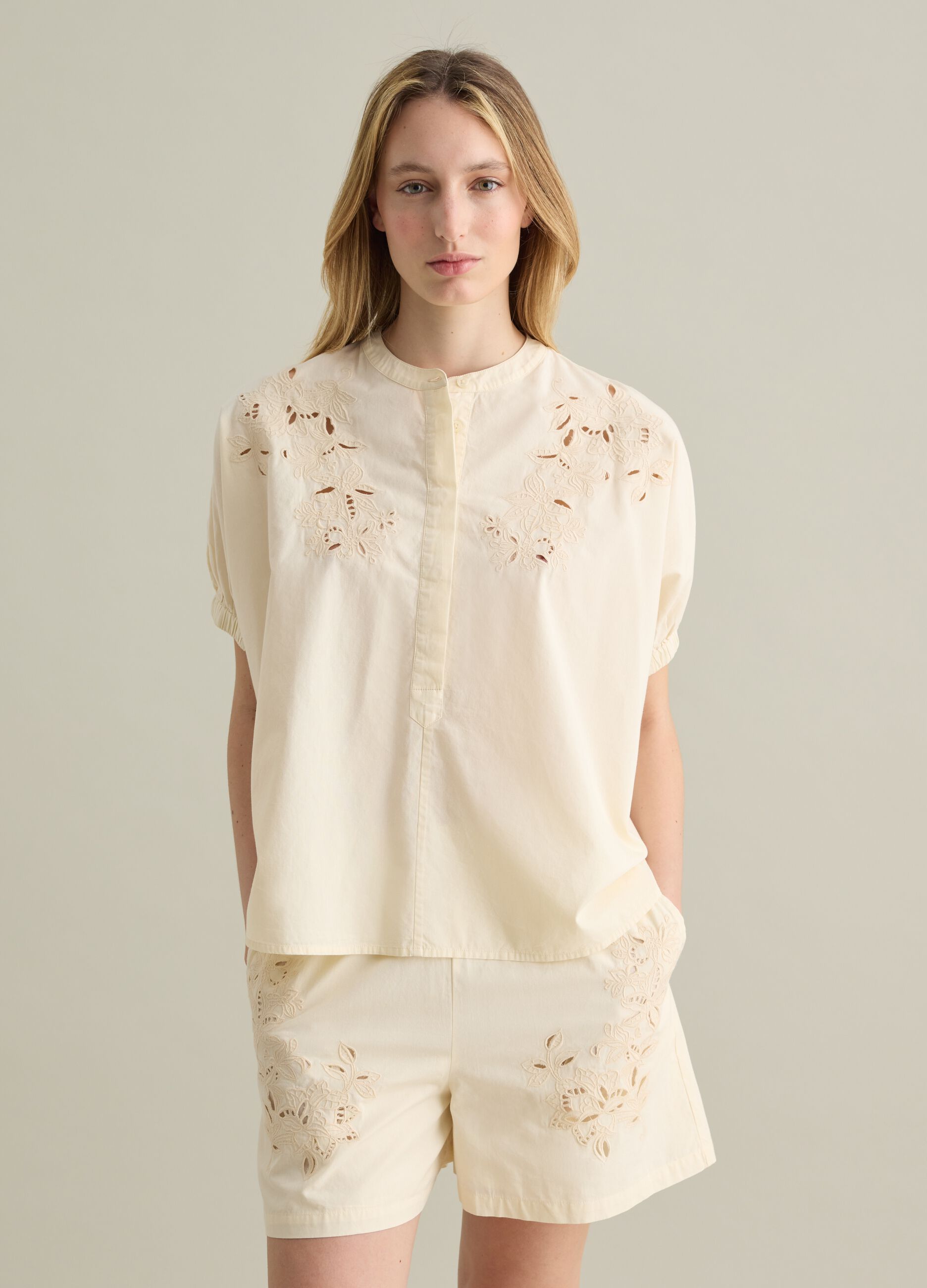 White cotton shirt with embroidery