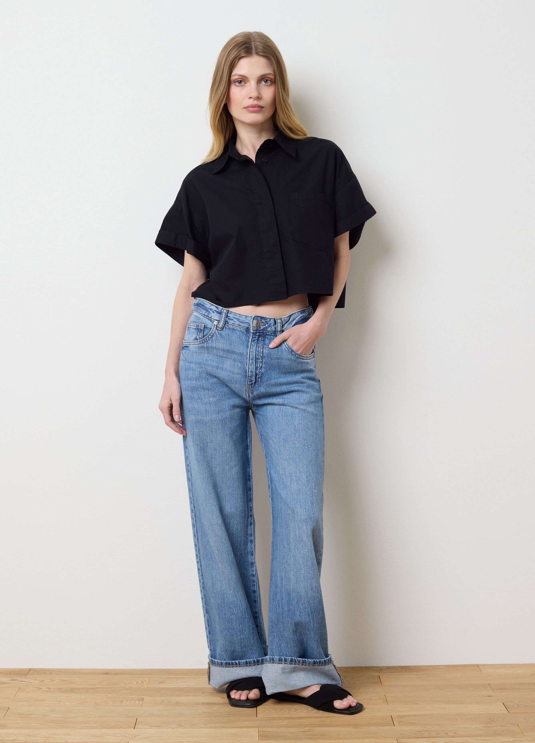 Camicia nera a maniche corte in cotone