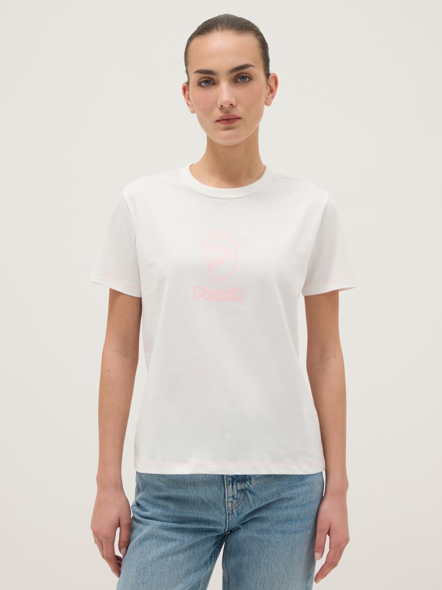 White pure cotton regular fit t-shirt with print_0