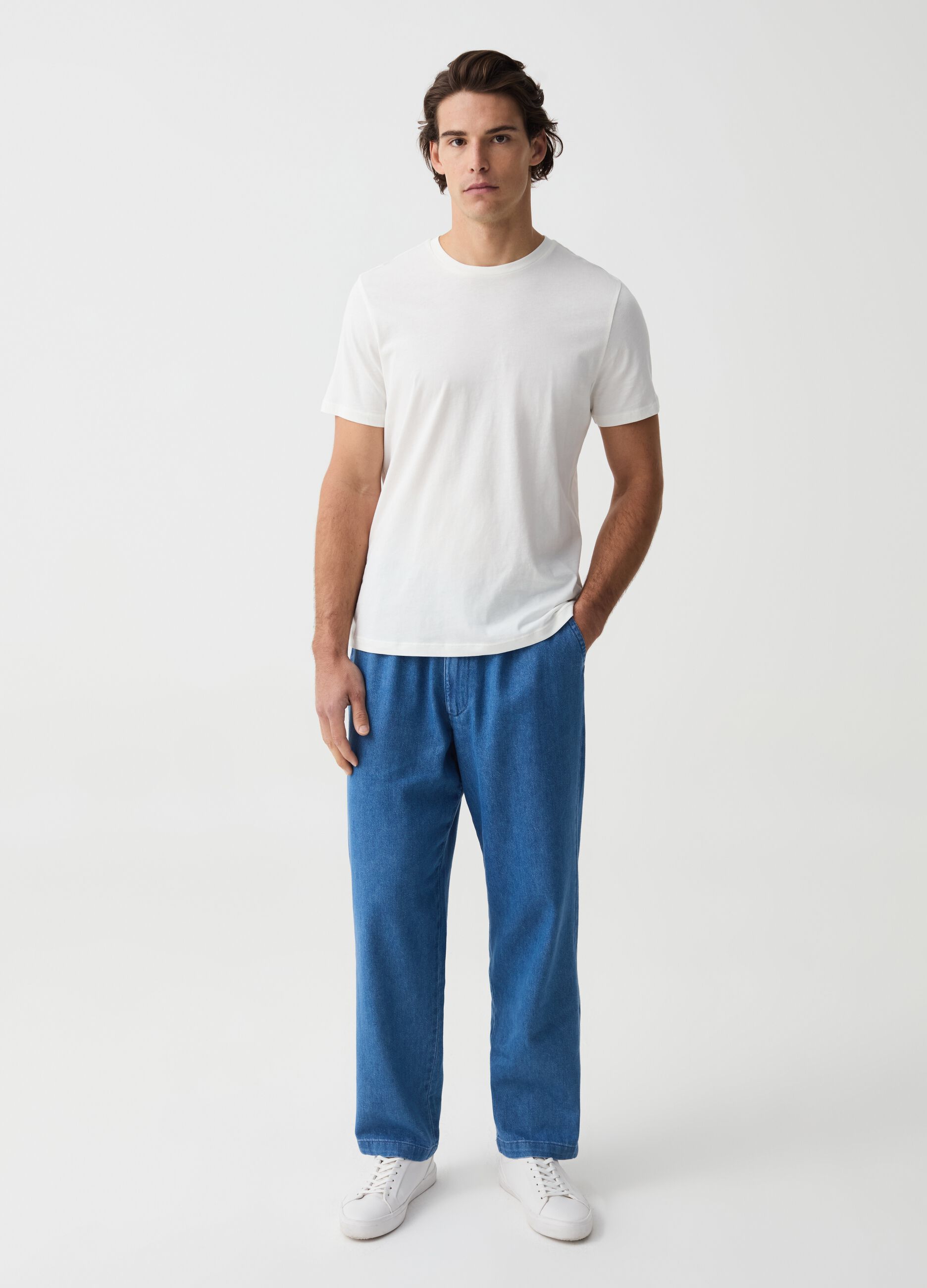 Pantalone chino jogger relaxed fit in denim