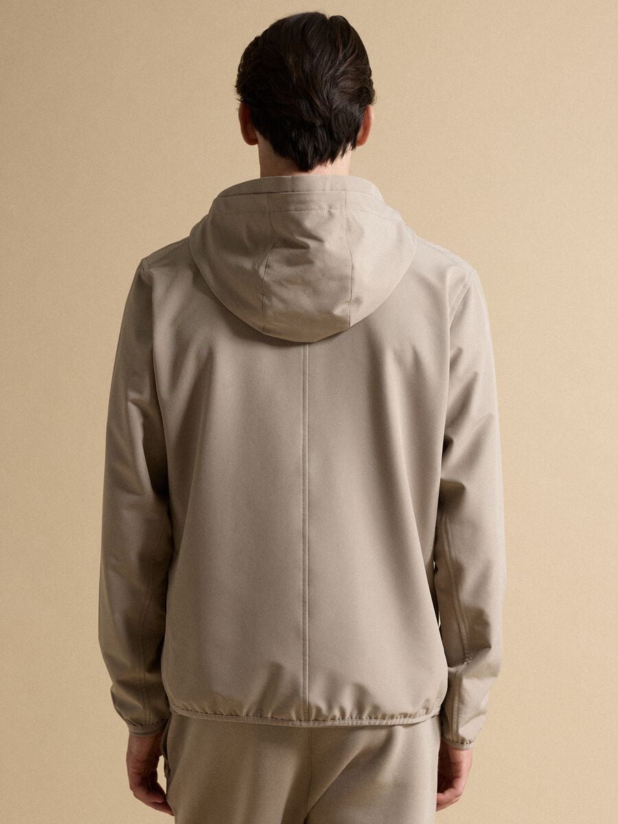 Giacca beige con cappuccio in tessuto elasticizzato regular fit_2