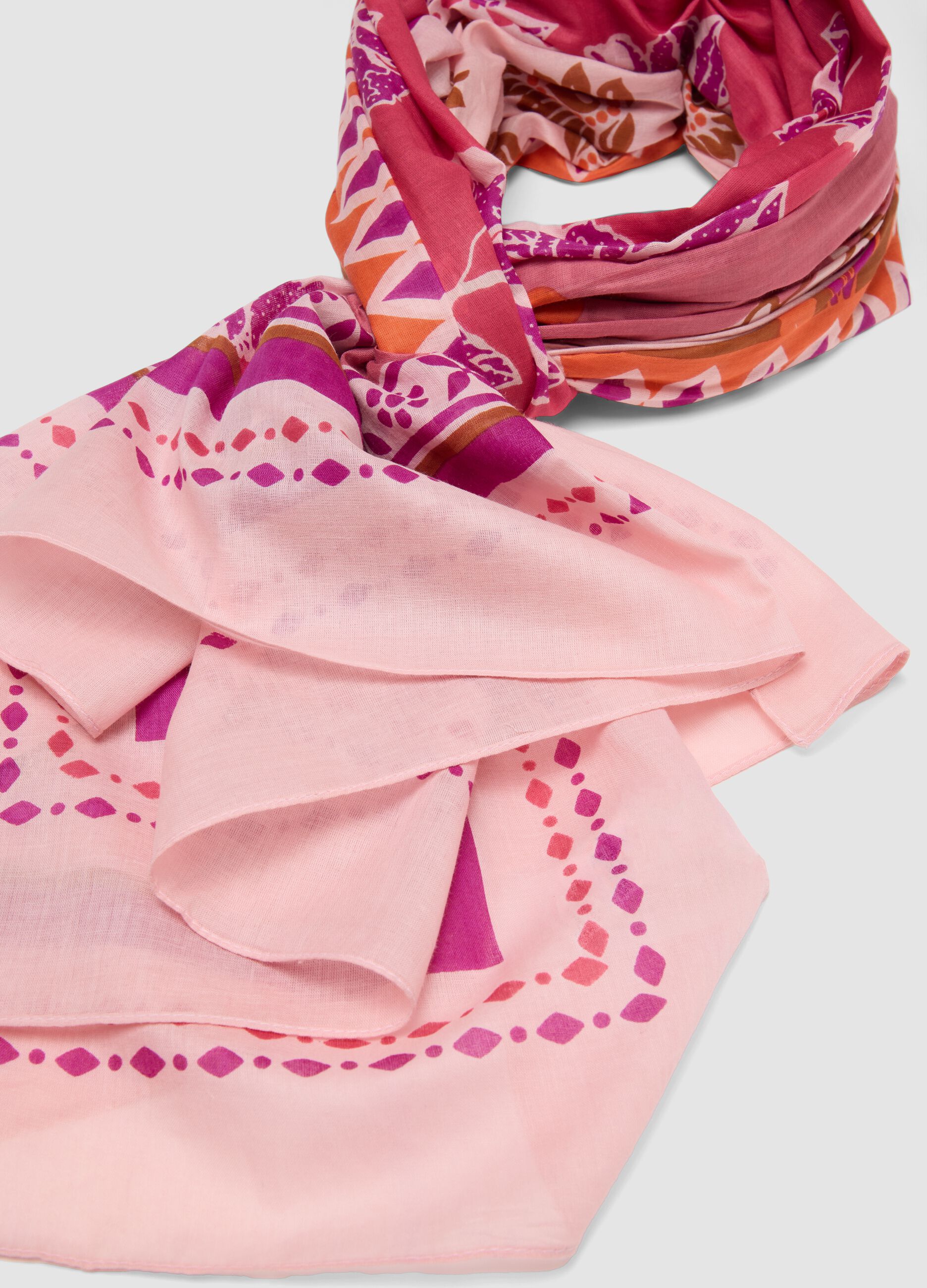 Pink pure cotton scarf with floral print