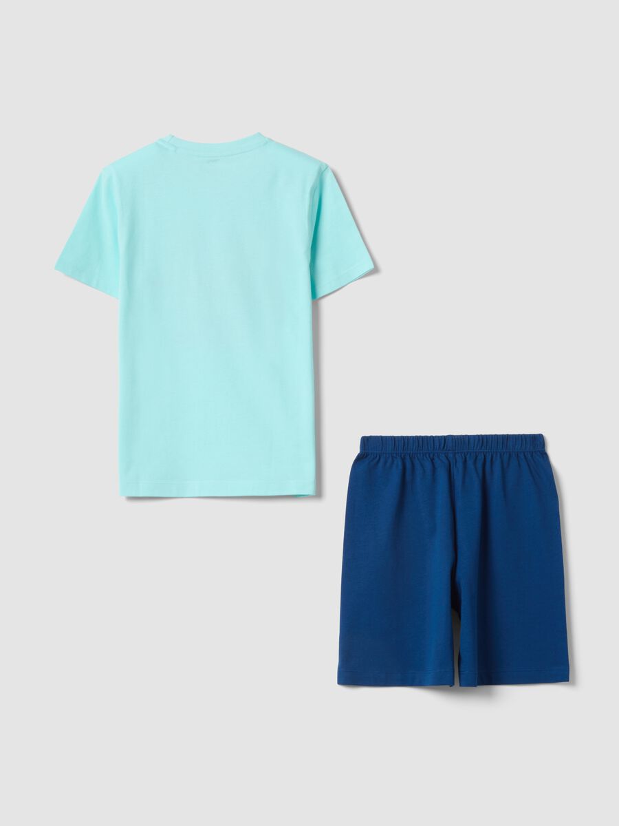 Pigiama azzurro e blu in puro cotone da bambino con stampa granchio_1