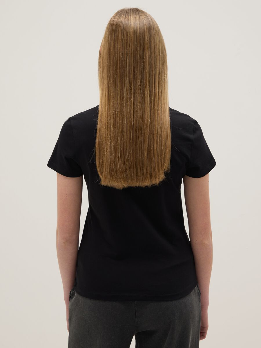 T-shirt in puro cotone nera da ragazza regular fit con scritta_1