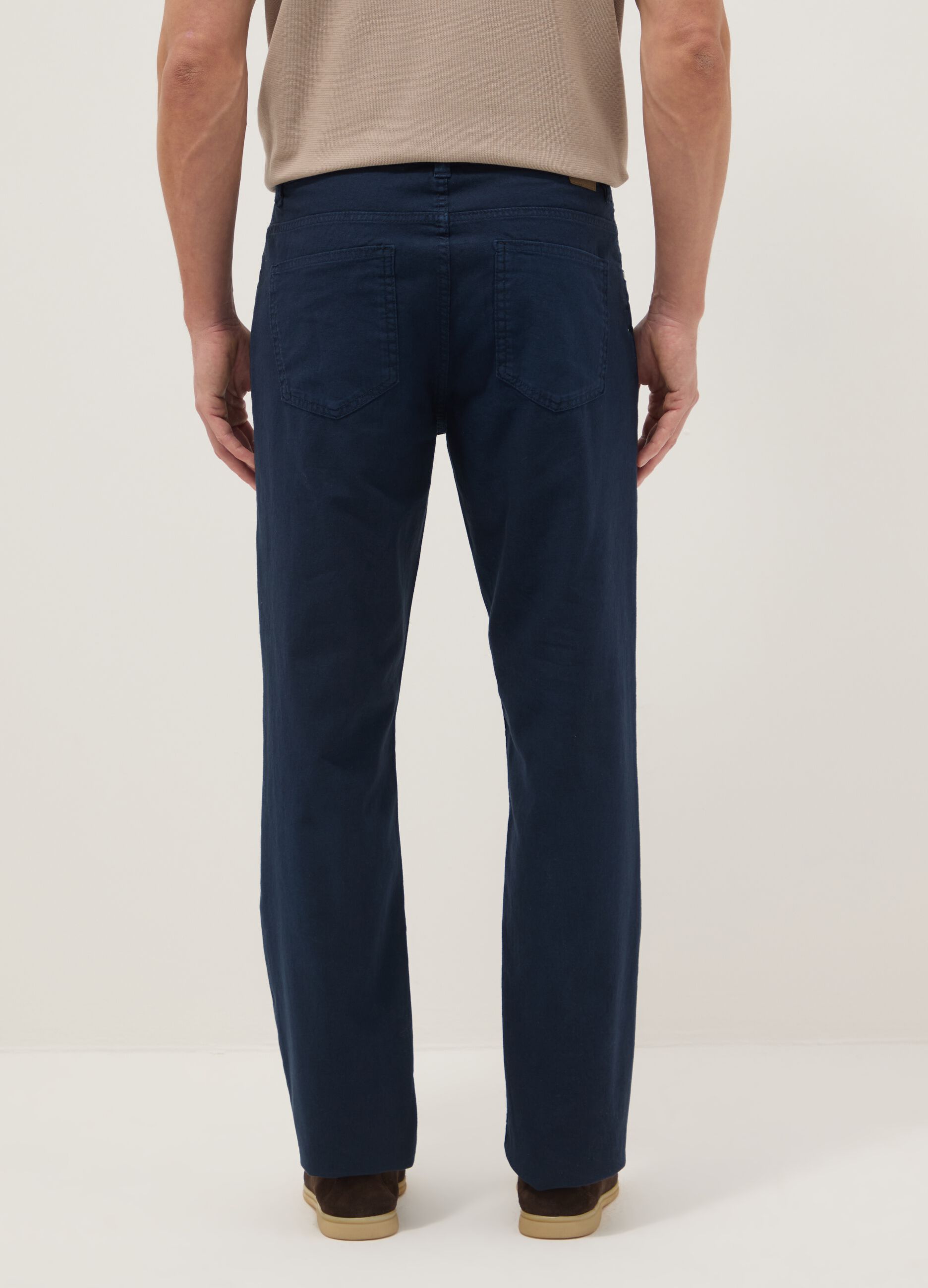 Casual blue linen-cotton blend trousers, regular fit