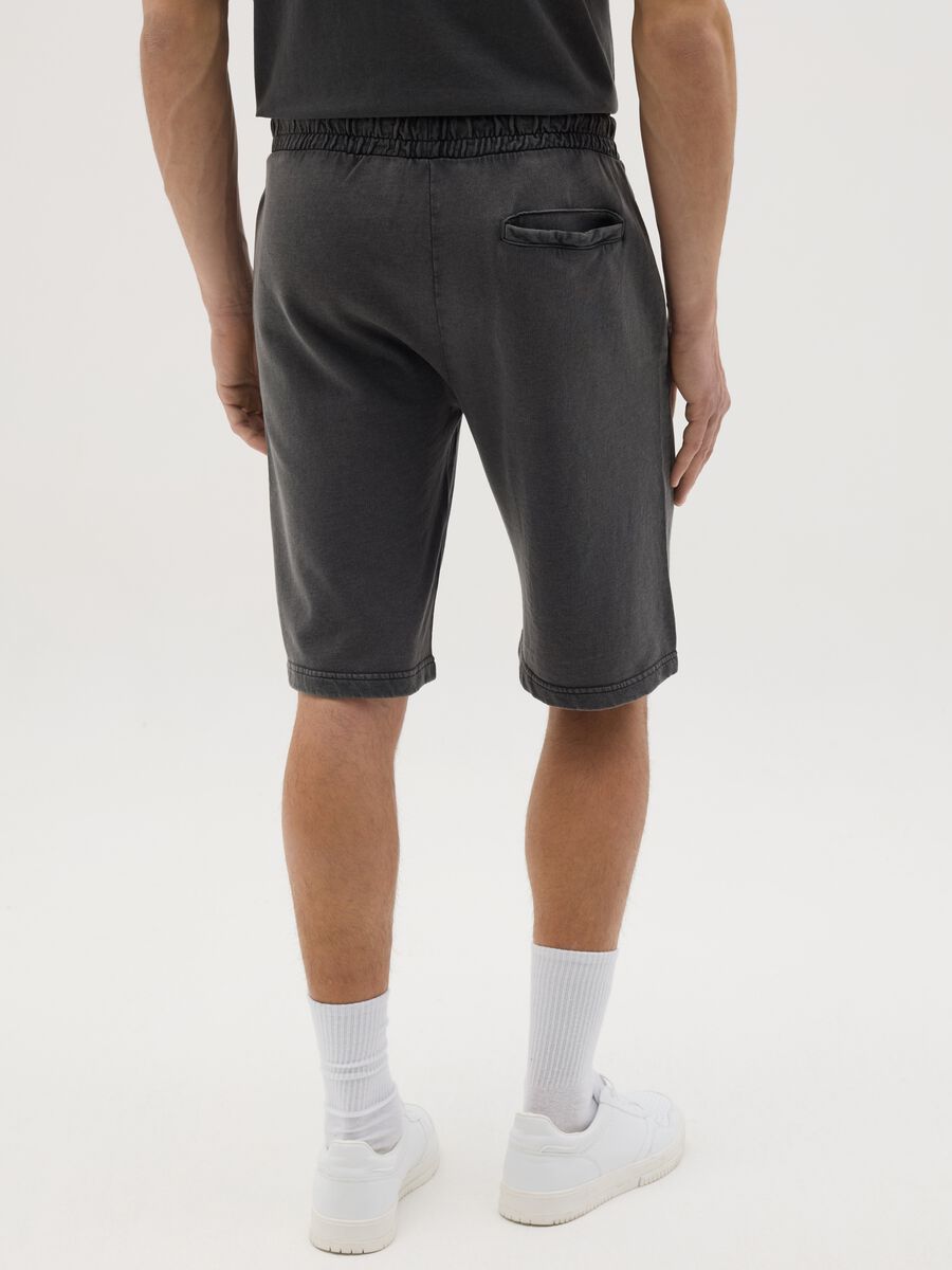 NBA Chicago Bulls Bermuda joggers in fleece_3