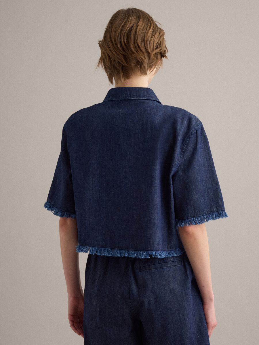 Blue denim shirt in cotton blend, oversized fit with frayed hem_3