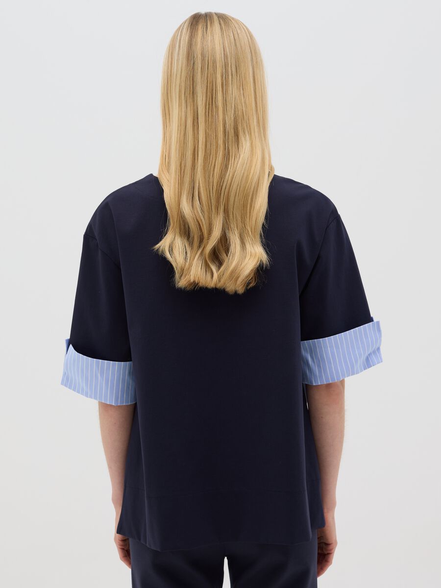 Blue Blouse with Contrast Sleeves Hybrid_2