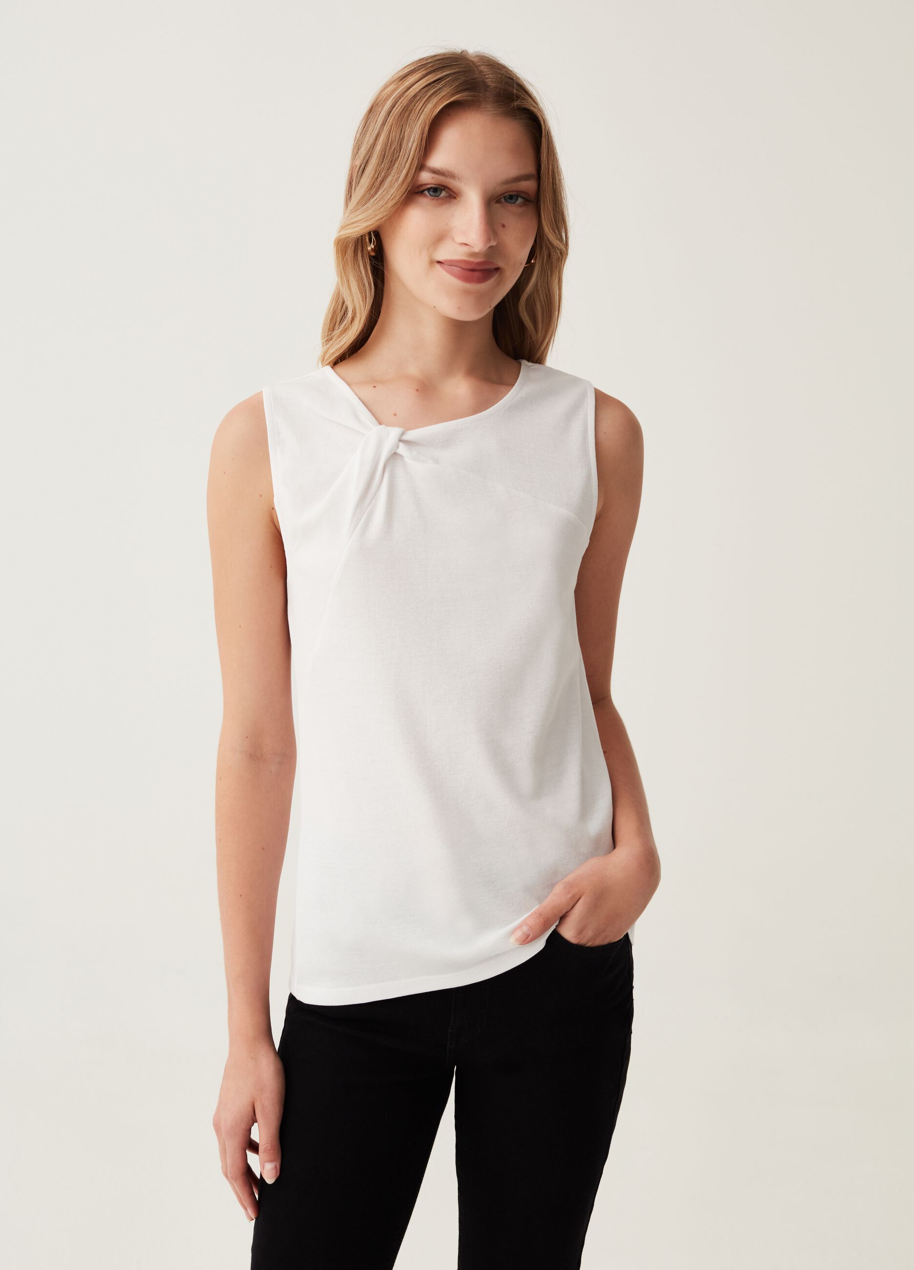 OVS Tank top girocollo con nodo