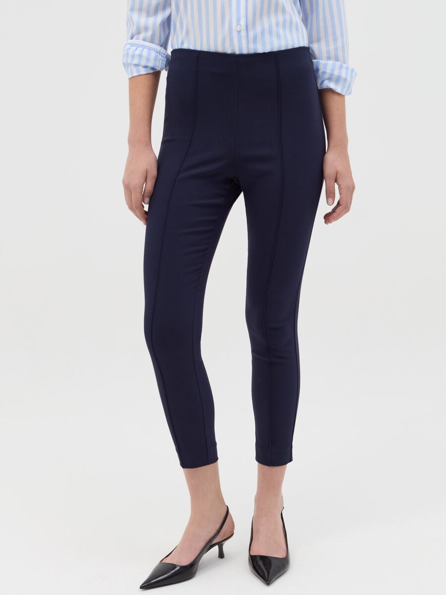Cropped treggings with embossed seams_1