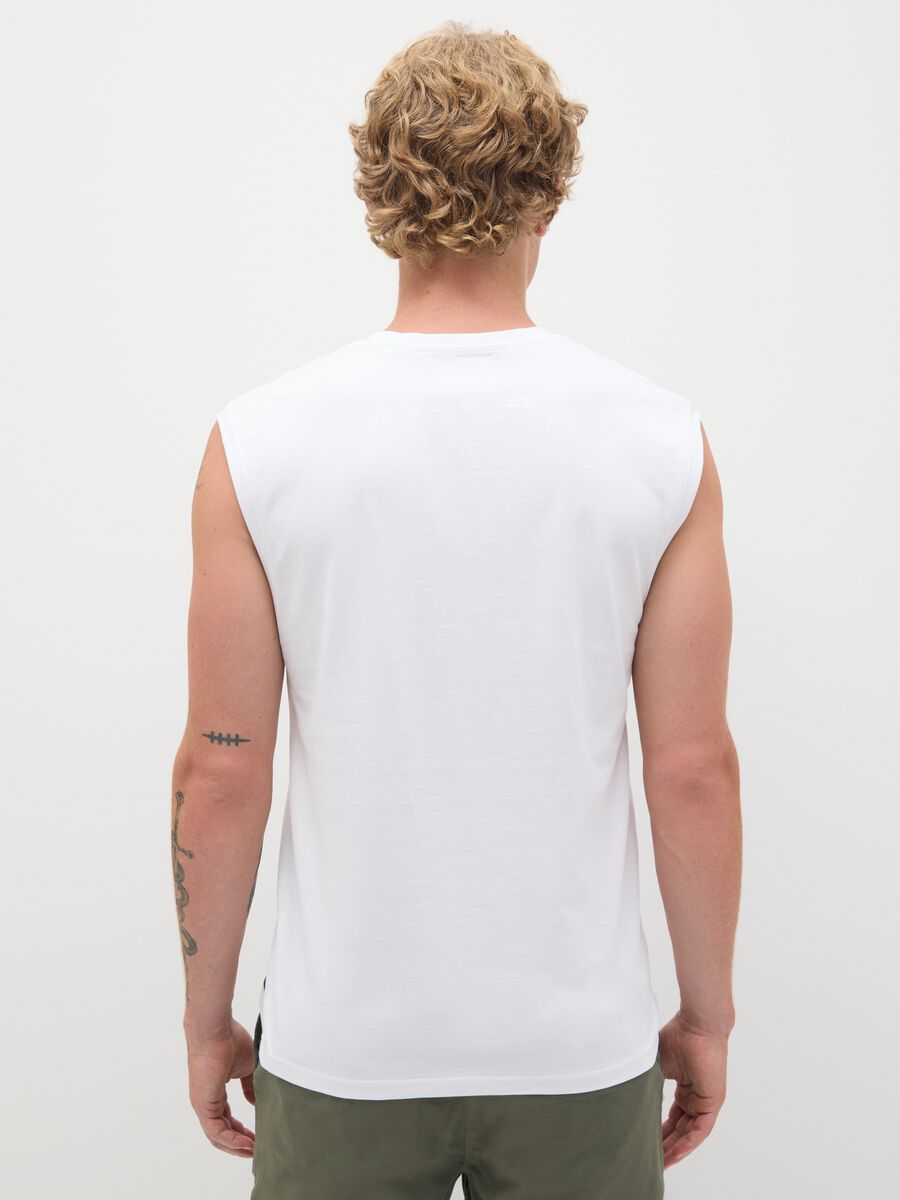 Men's white pure cotton tank top regular fit with embroidery_3