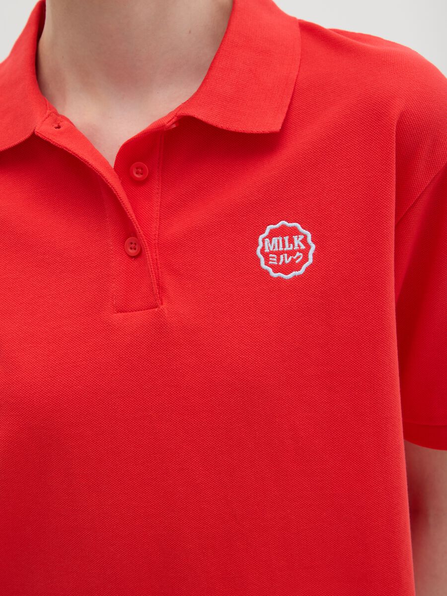 Women's red pure cotton polo with classic collar and embroidered logo in regular fit_2