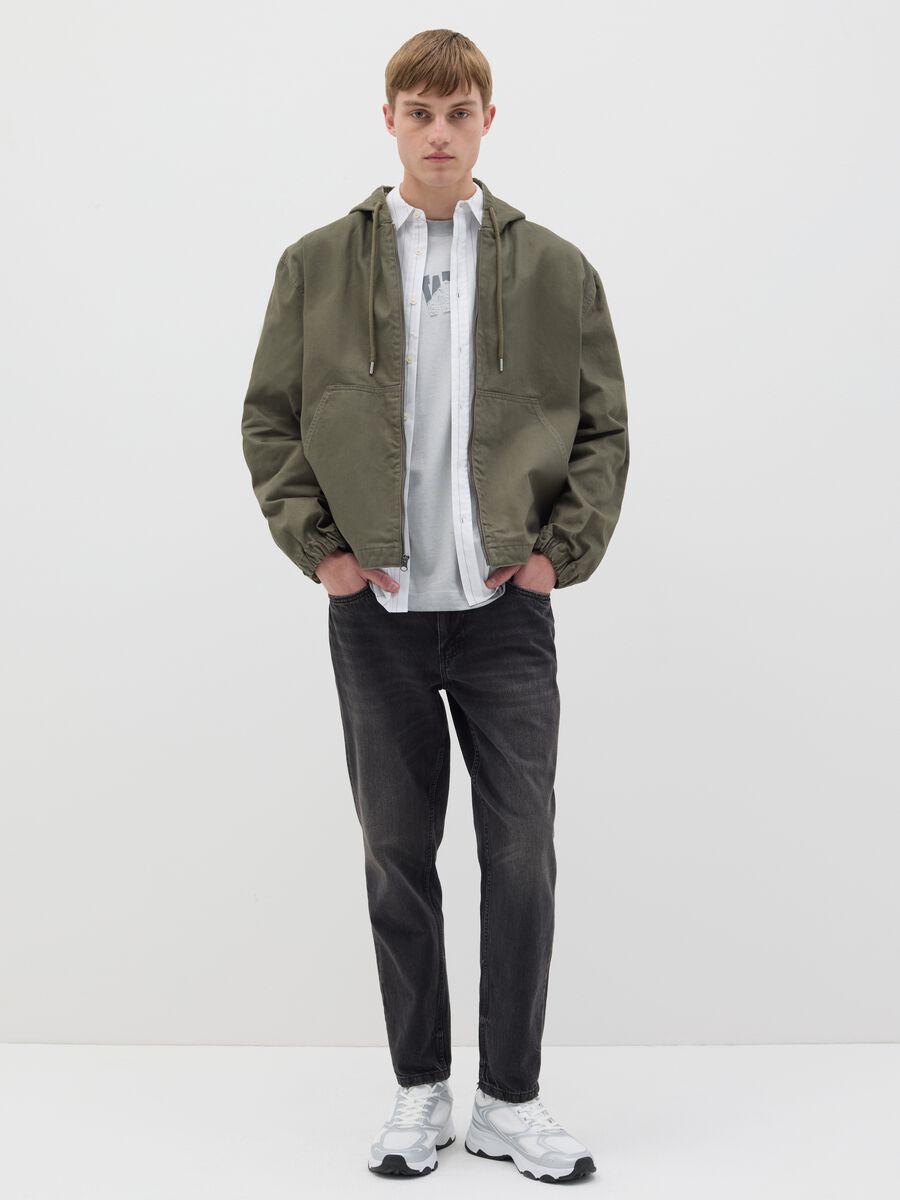 Short green full-zip jacket with hood_1