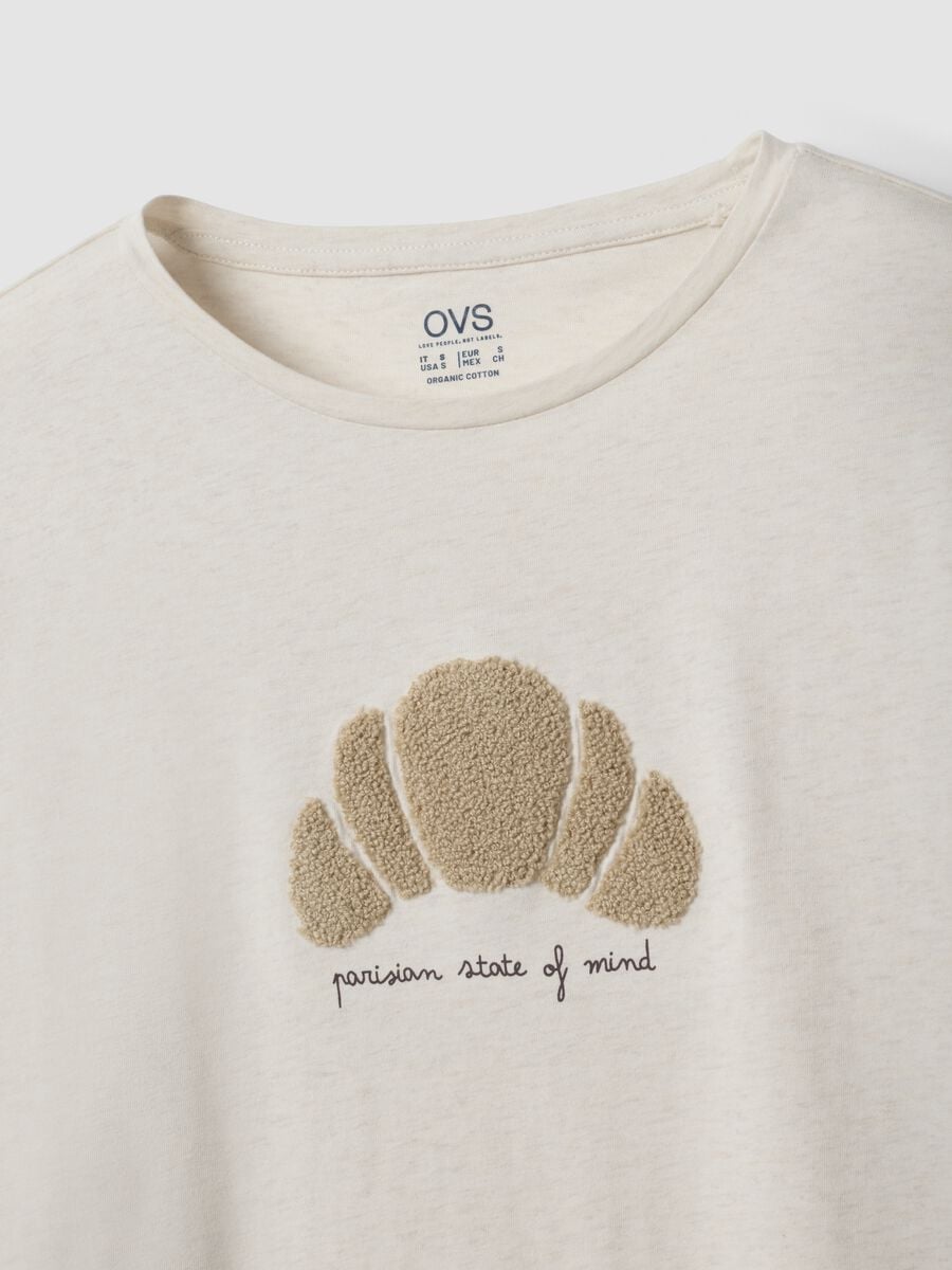 Camicia da notte beige in puro cotone organico con stampa cornetto_5