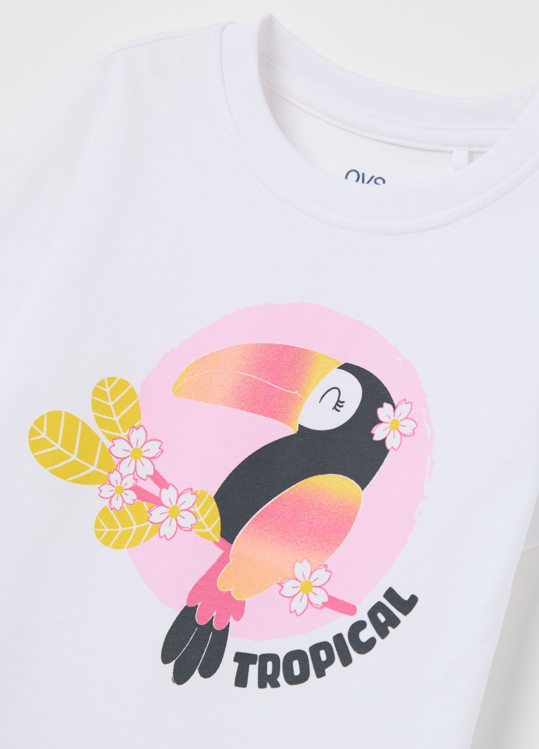 White cotton T-shirt with print