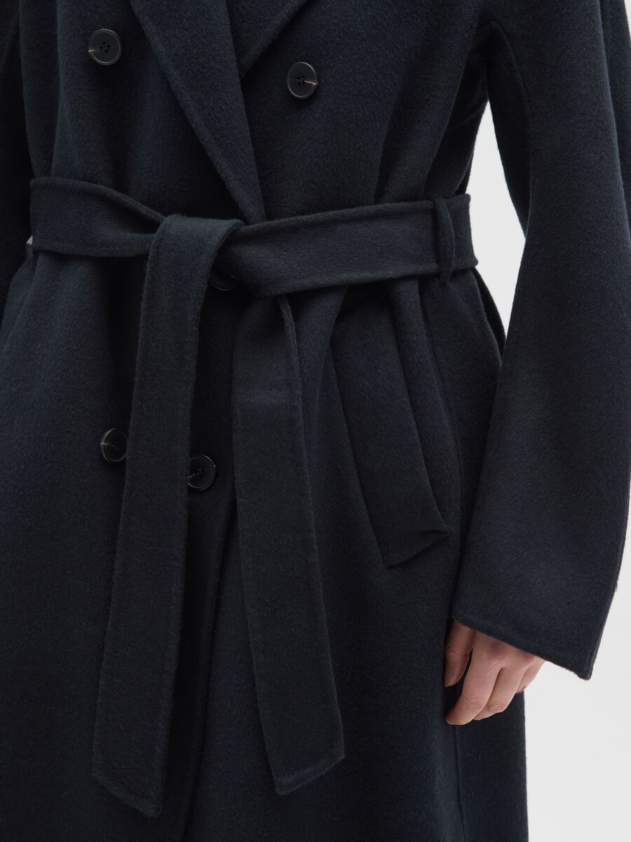 Cappotto doppiopetto blu in misto lana regular fit con cintura_3