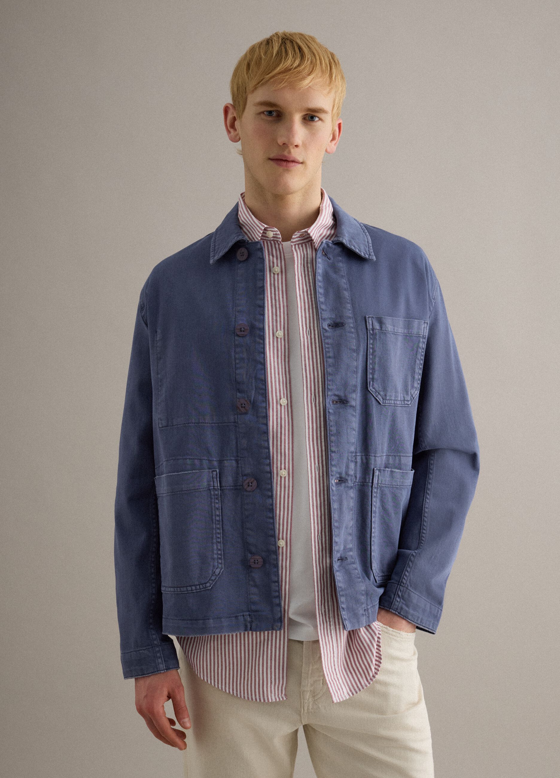 Regular fit blue stretch cotton jacket with collar and buttons