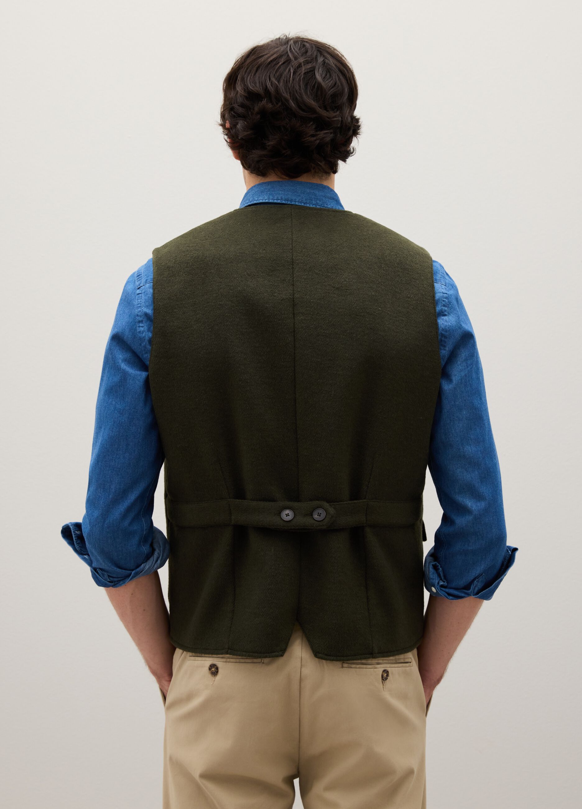 Green Vest with Multiple Pockets