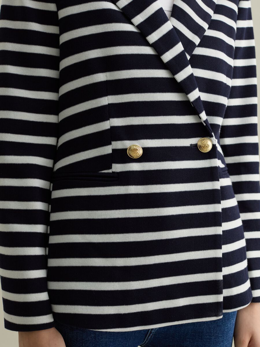 Double-breasted blazer in jersey with gold-coloured buttons_2