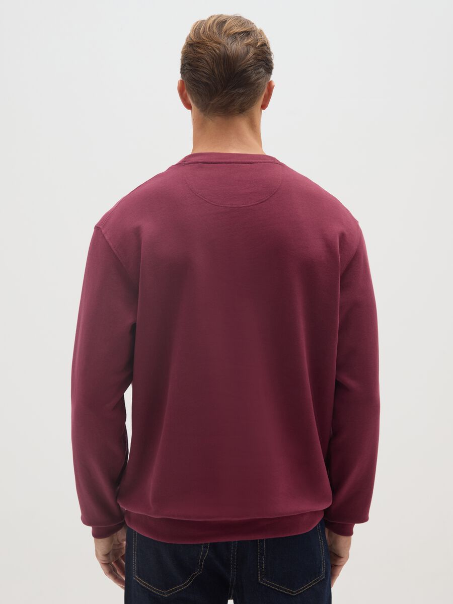 Red pure cotton sweatshirt regular fit_2