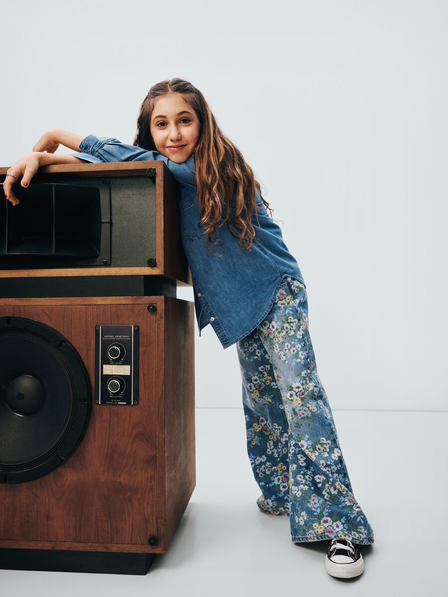 Multicolour Flared Denim Trousers_3