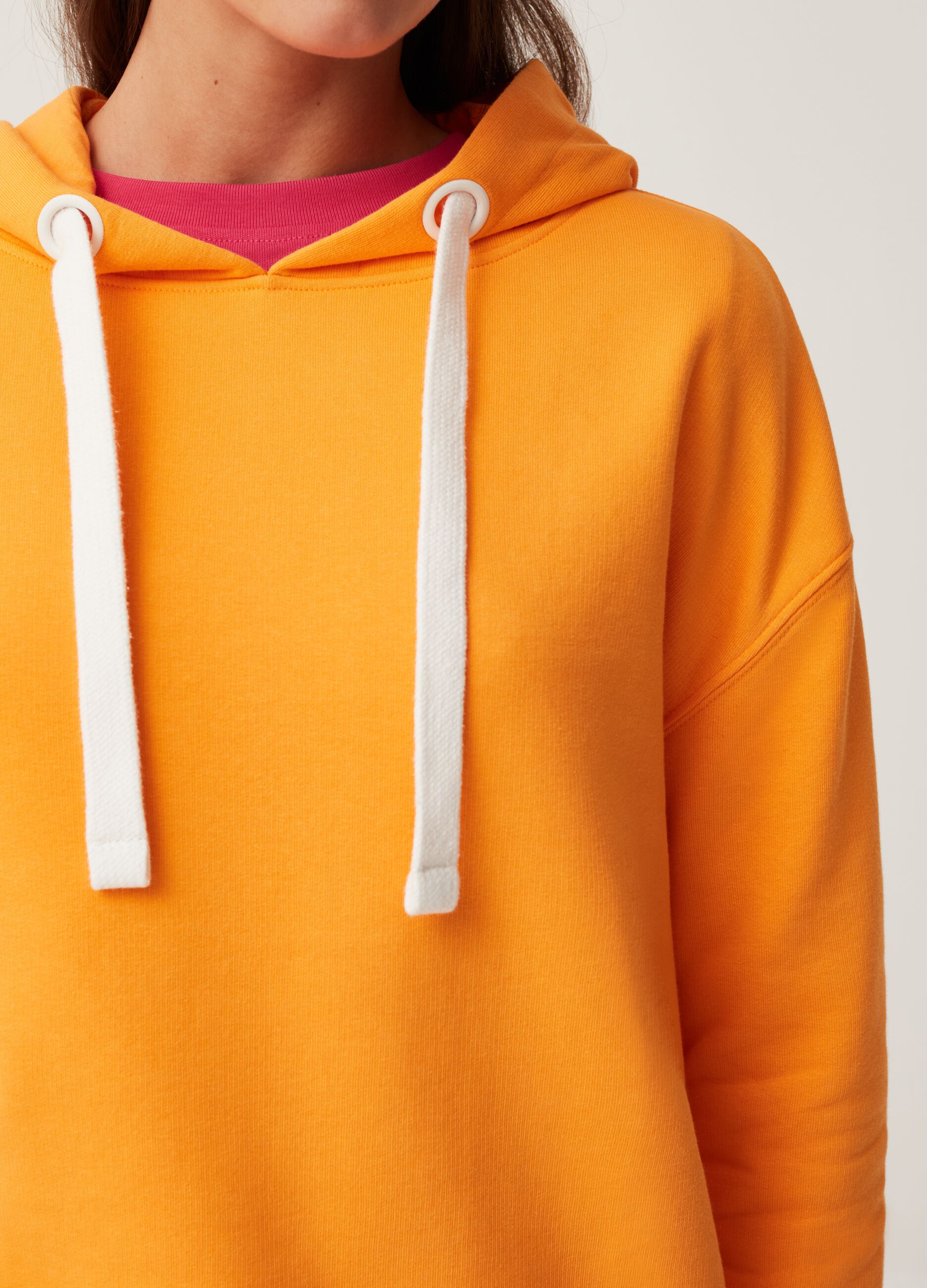 Fitness solid colour sweatshirt with hood