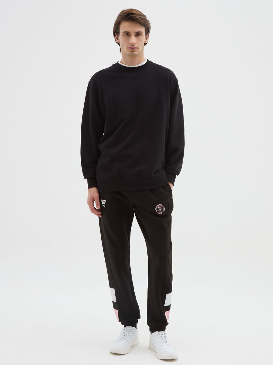 Black cotton blend trousers in regular fit_0