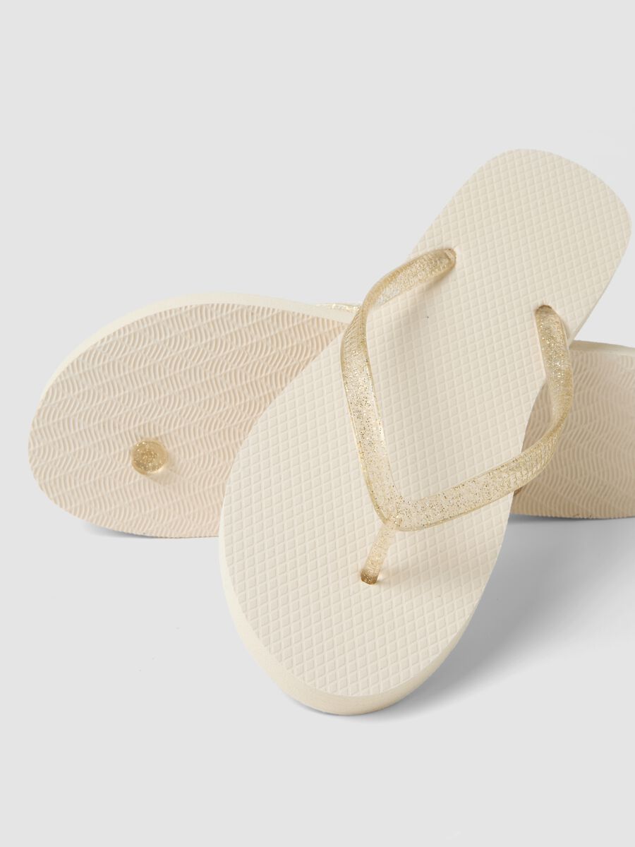 Infradito beige con cinturini traslucidi_2