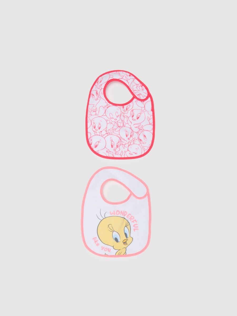 Baby bibs in cotton polyester blend with Tweety prints_0